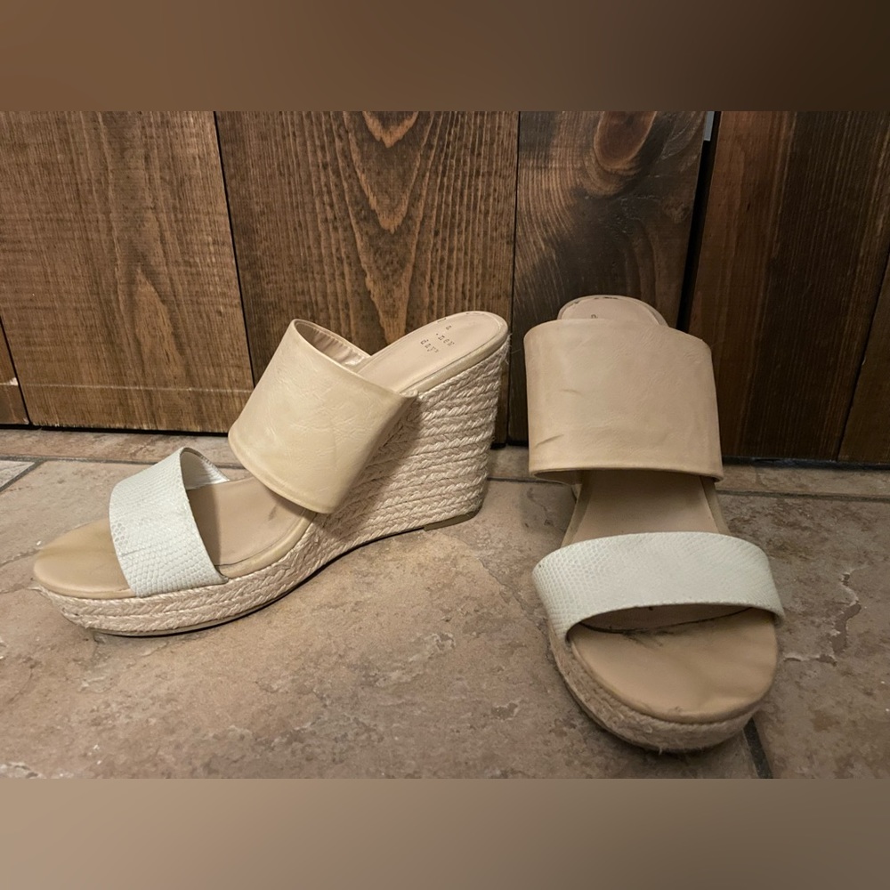 tan and white wedges